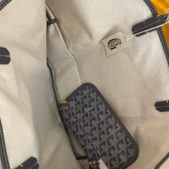 BRAND NEW W/ TAGS Goyard St. Louis PM Gray - Picture 4 of 9